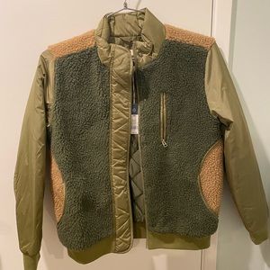Universal Threads Sherpa Bomber